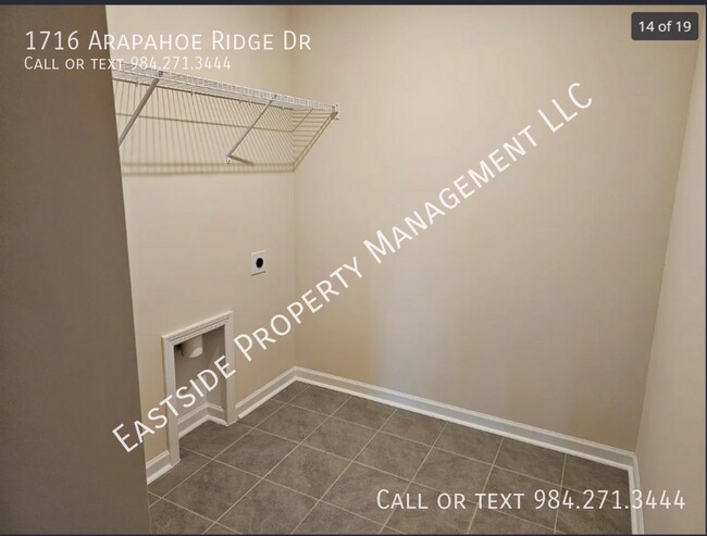 Building Photo - 1716 Arapahoe Ridge Dr