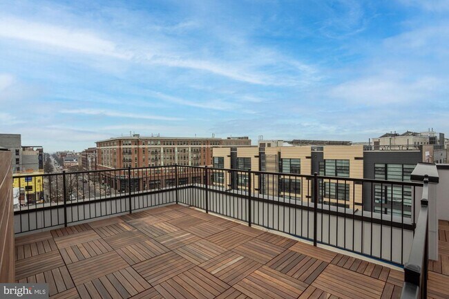 Building Photo - 3927 Georgia Ave NW