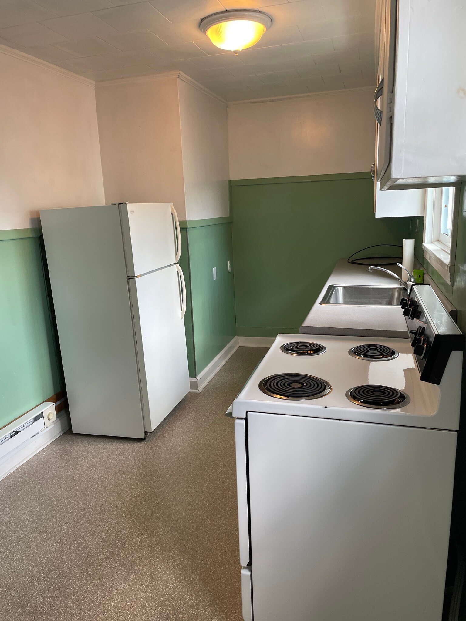 Building Photo - 108 Erie St