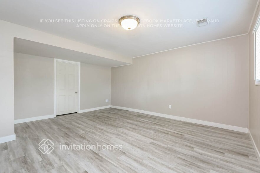 Building Photo - 11768 Delaware Ct