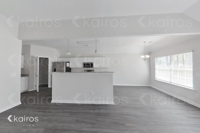 Building Photo - 814 Heather Dr