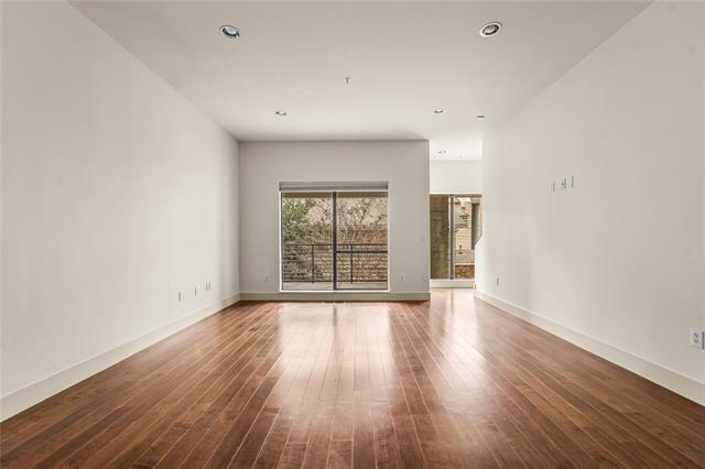 Building Photo - 4111 Newton Ave