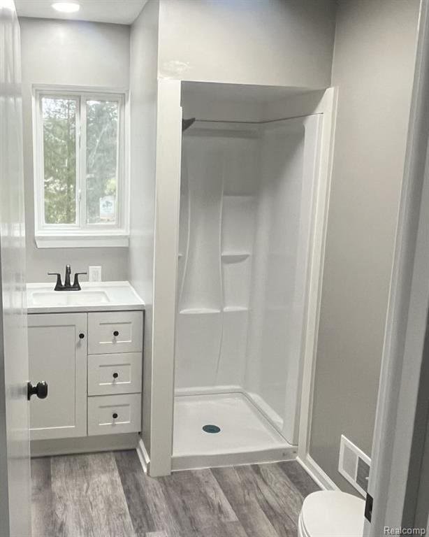 Building Photo - 4445 Oakvista Ave