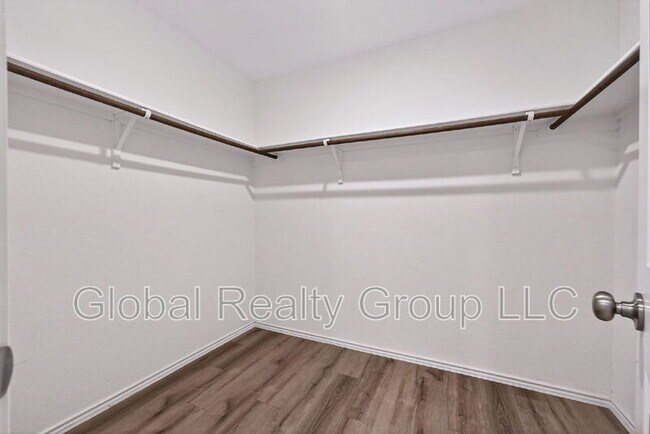 Building Photo - 5832 Forenoon Dr