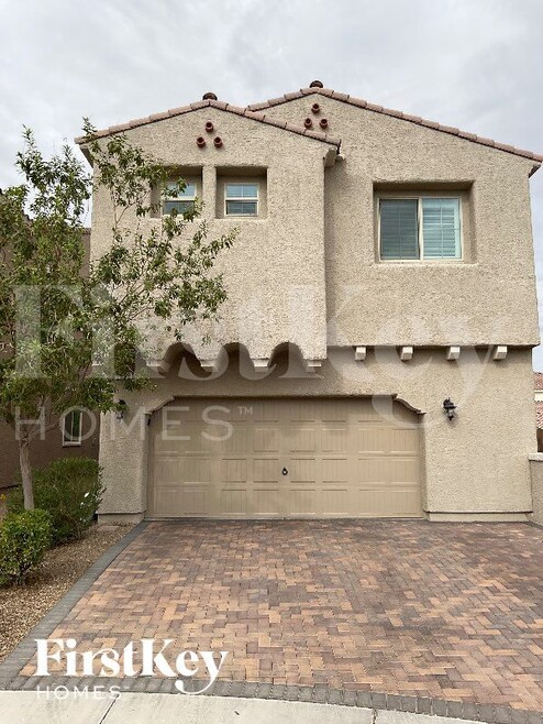 Building Photo - 1013 Cetona Ct