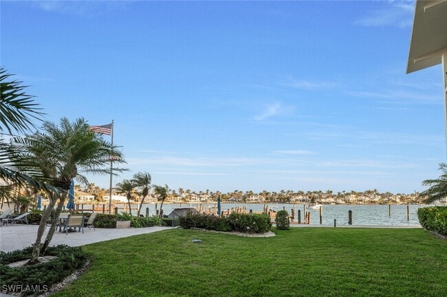 Building Photo - 222 Harbour Dr