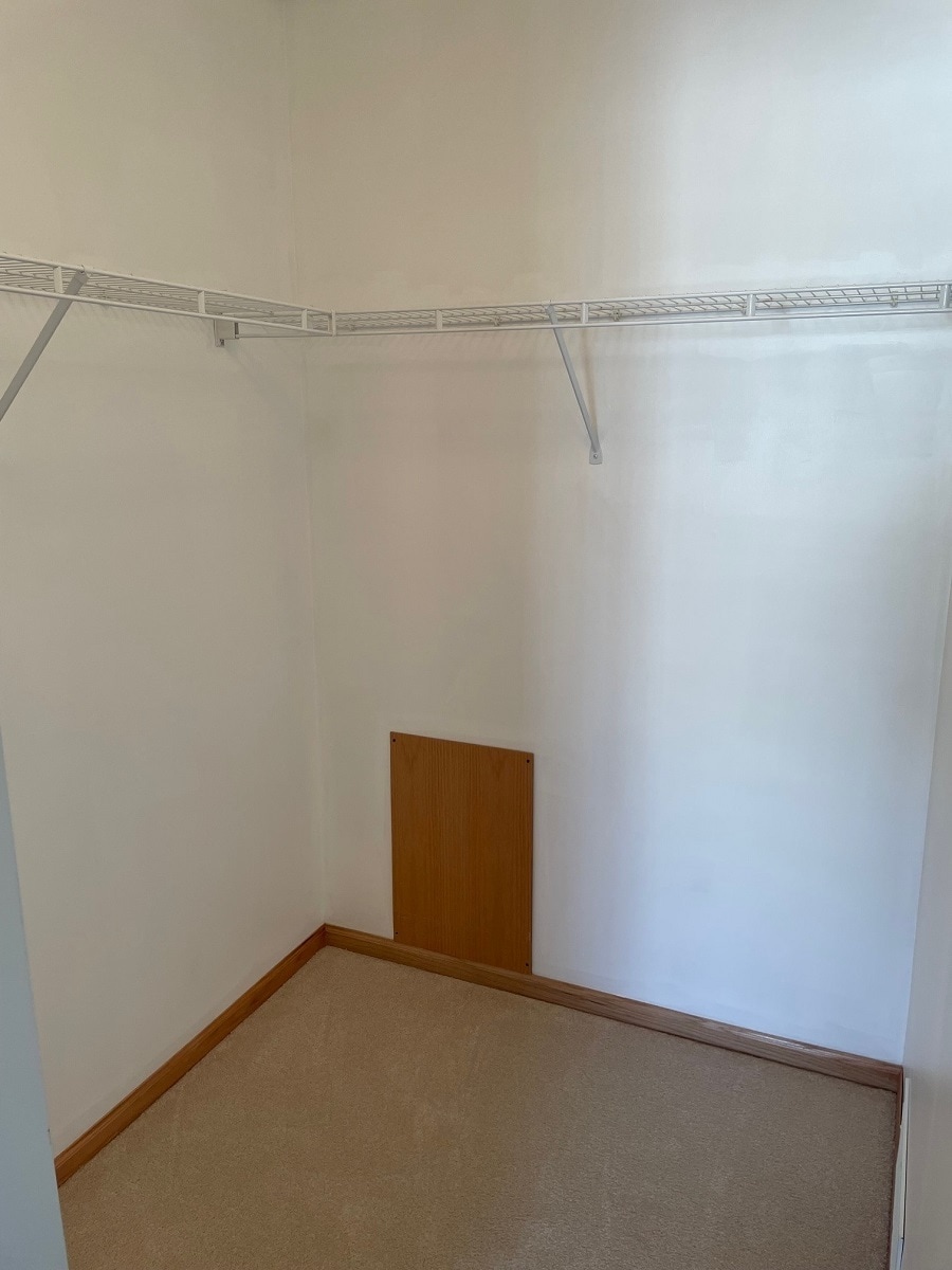 Building Photo - 13925 52nd Ave N