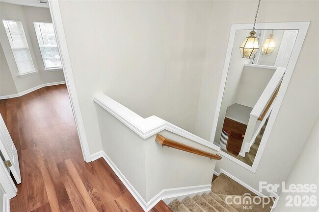 Building Photo - 411 Caddy St