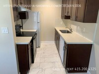 Building Photo - 203 Superior Dr