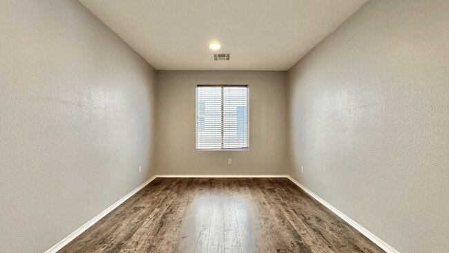 Building Photo - 4663 Aventura Canyon Ct