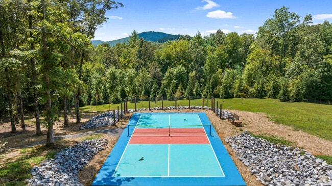 Building Photo - 181 Sugar Mountain Rd