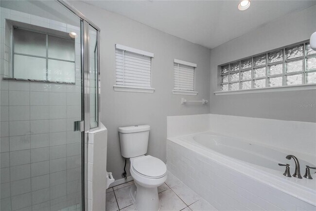 Building Photo - 305 Killington Way