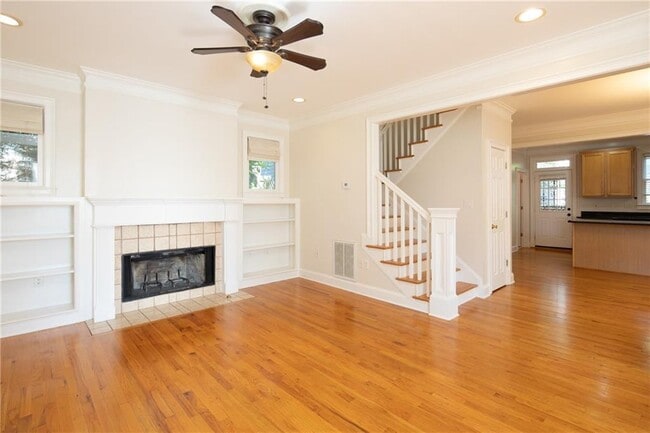 Building Photo - 1440 Hardee St NE