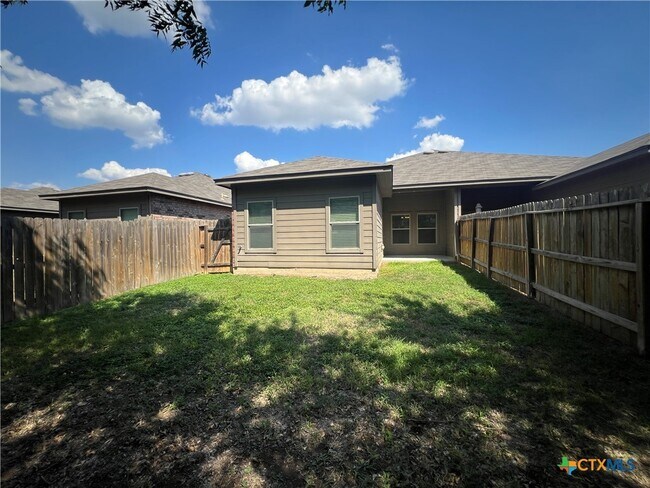 Building Photo - 1211 FM-306 E