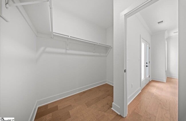 Building Photo - 112 Lepak Ln