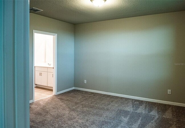 Building Photo - 3091 Bella Vista Dr