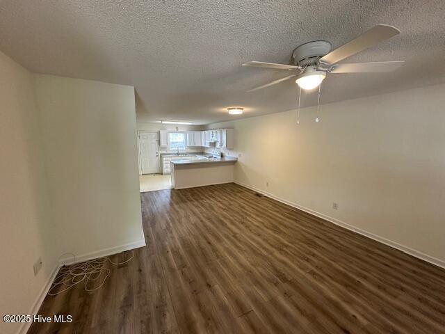 Building Photo - 6302 Kerry Ln SW