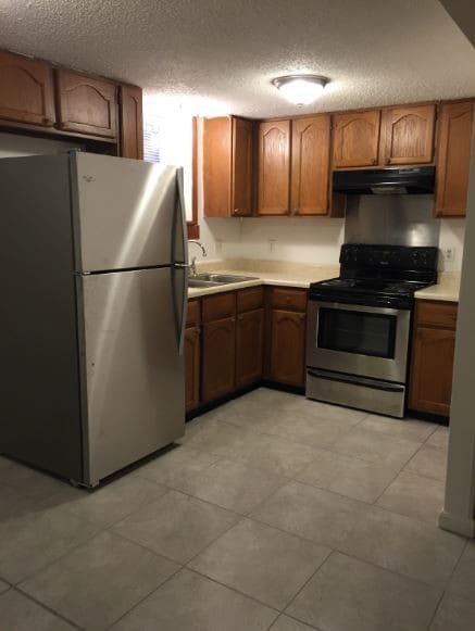 Building Photo - 1302 N Monroe St