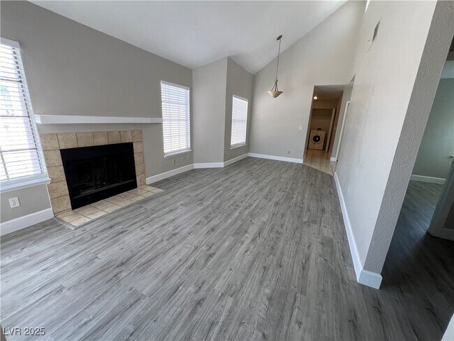 Building Photo - 79 Prairie Dog Dr