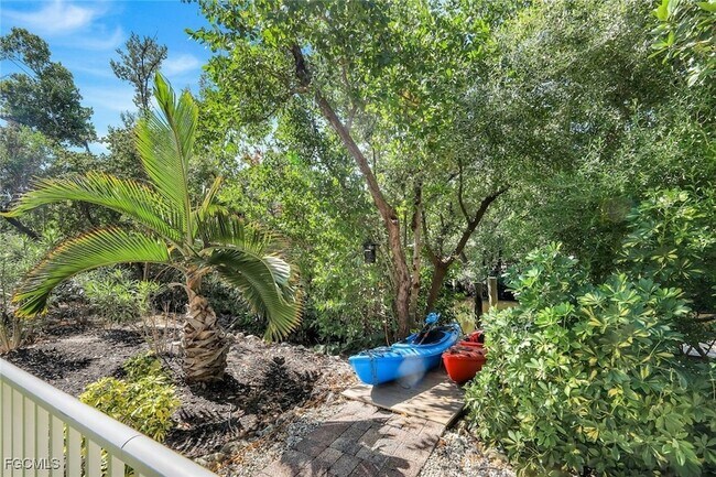 Building Photo - 1111 Schooner Pl