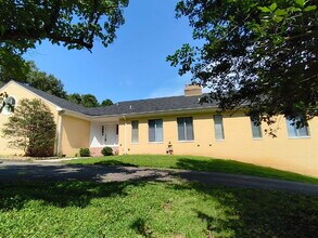 Building Photo - Secluded Country Retreat with Picturesque ...
