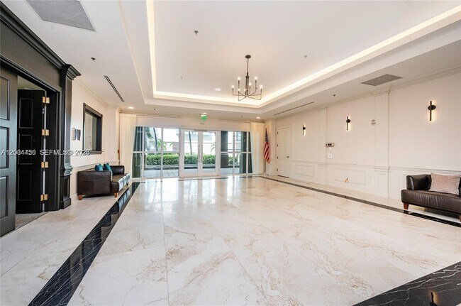 Building Photo - 2665 SW 37th Ave