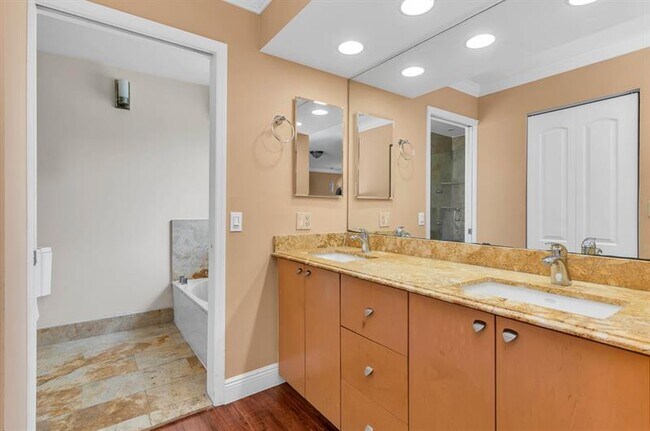 Building Photo - 5486 NW 44th Way