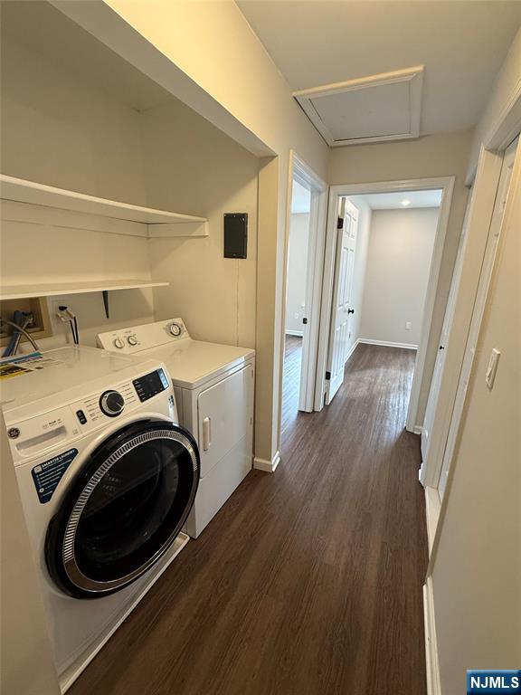 Building Photo - 686 Plum Terrace