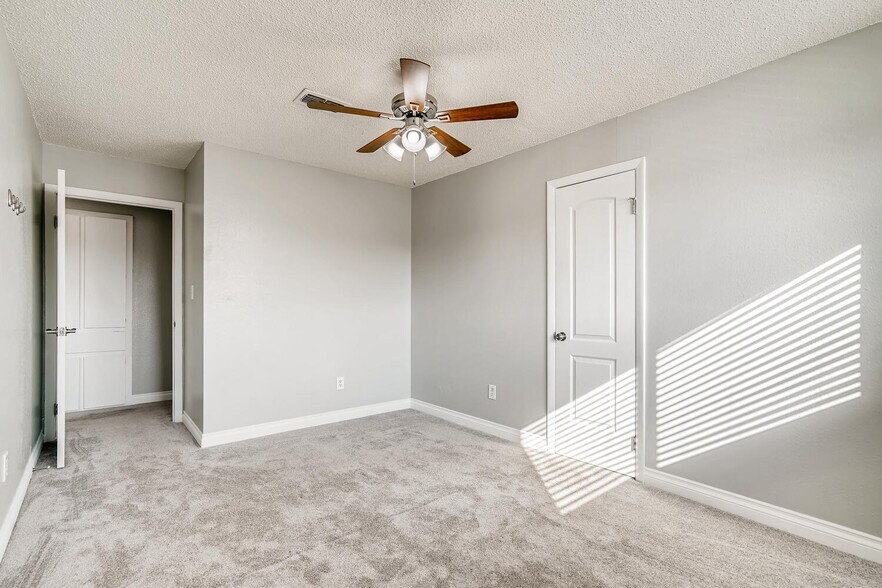 Second Bedroom - 2260 E Geddes Ave
