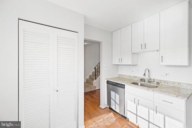 Building Photo - 3331 Buehler Ct