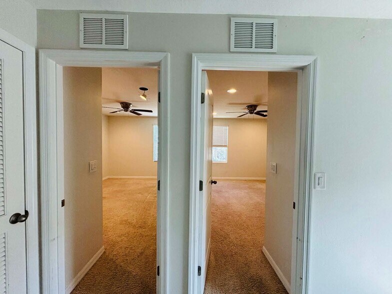 Building Photo - 110 San Carrara Ct