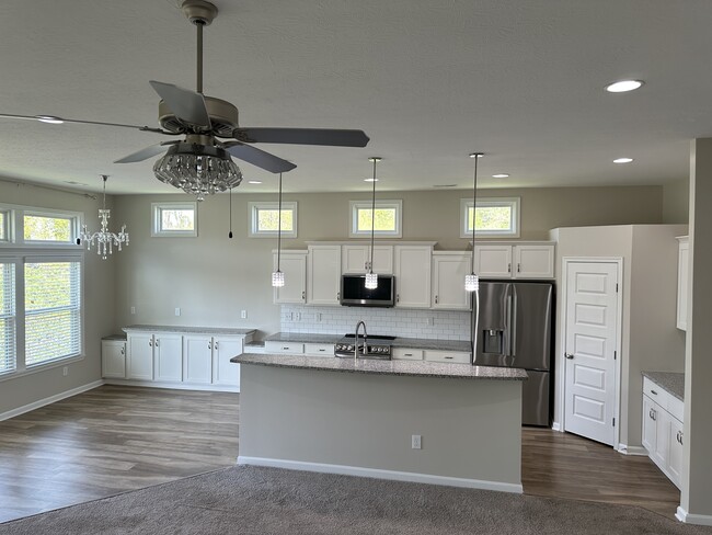 Building Photo - 3025 Lodge View Ct