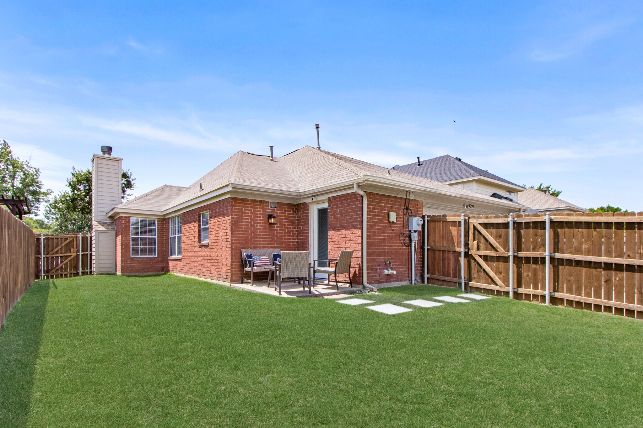 Building Photo - 9724 Preston Vineyard Dr