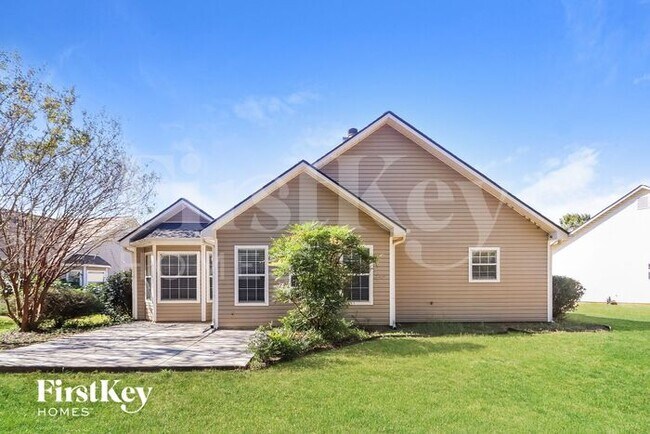 Building Photo - 205 Cameo Ct