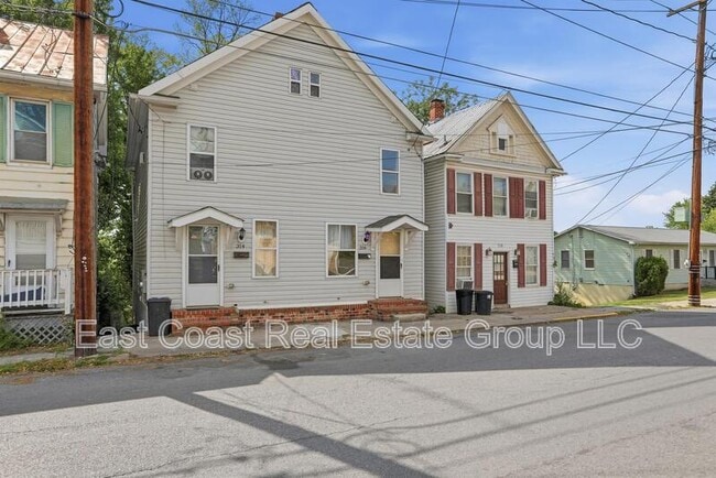 Building Photo - 316 N High St
