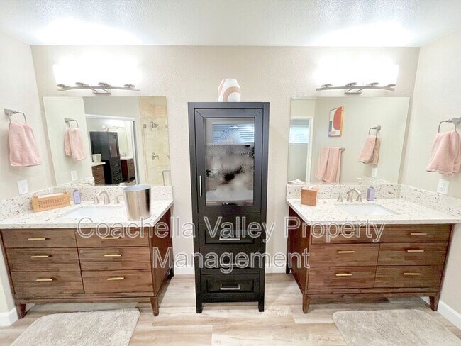 Building Photo - 55544 Laurel Valley