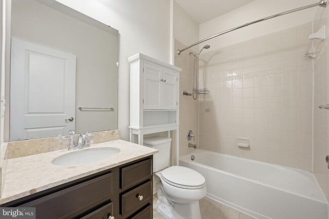 Building Photo - 22447 Bright Sky Dr