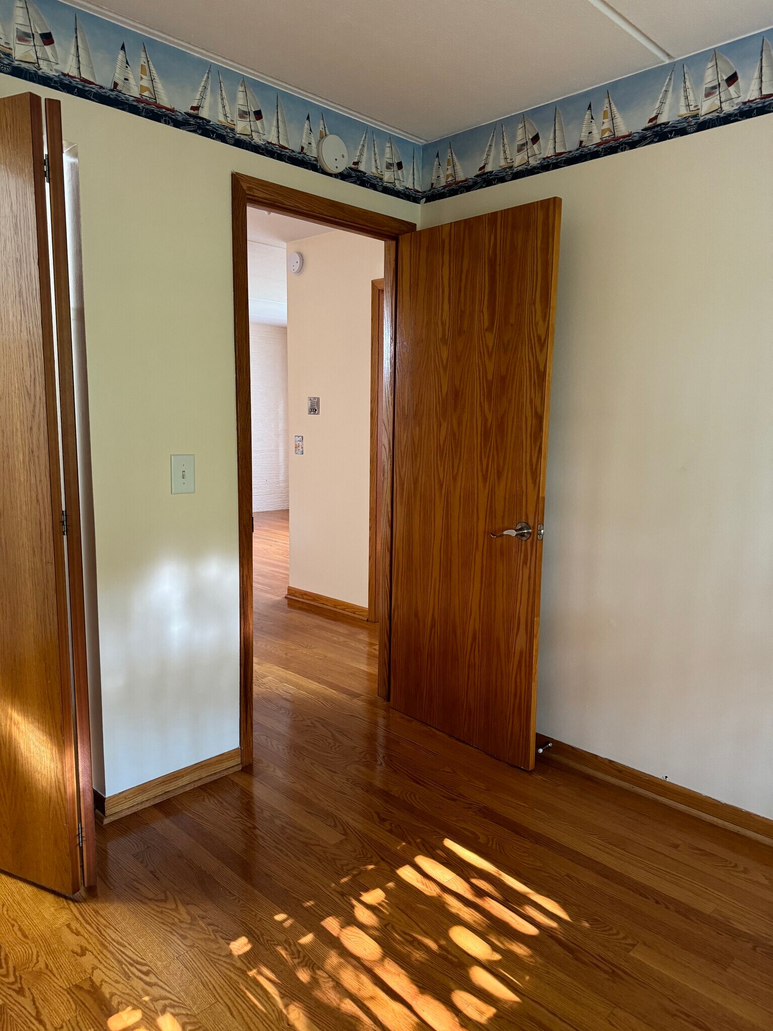 Building Photo - 9907 W 58th St