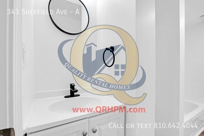 Building Photo - 343 Sheffield Ave