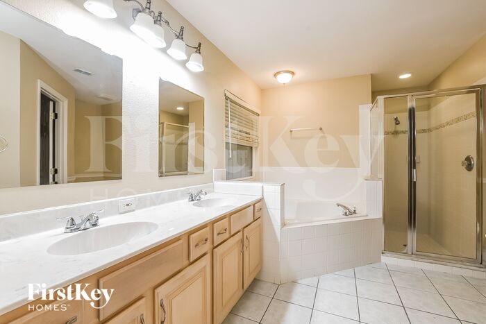 Building Photo - 4514 Rose Tree Ct