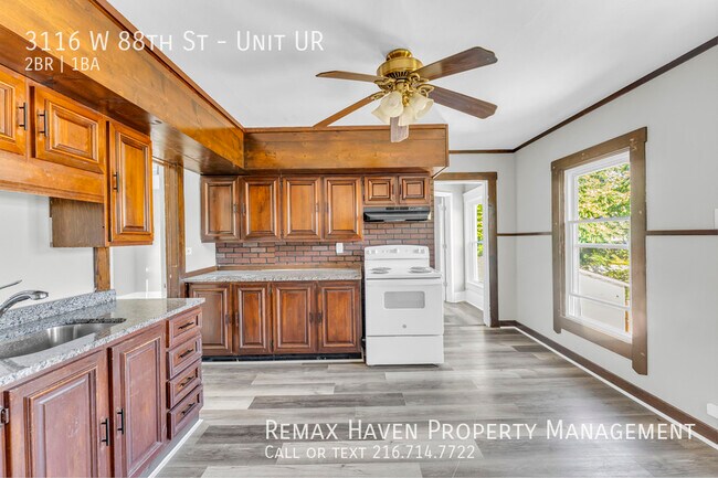 Building Photo - 3116 W 88th St