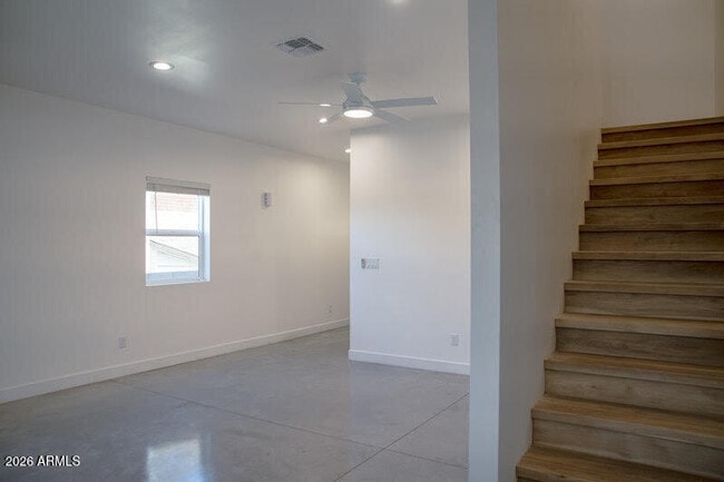 Building Photo - 2006 W Madison St