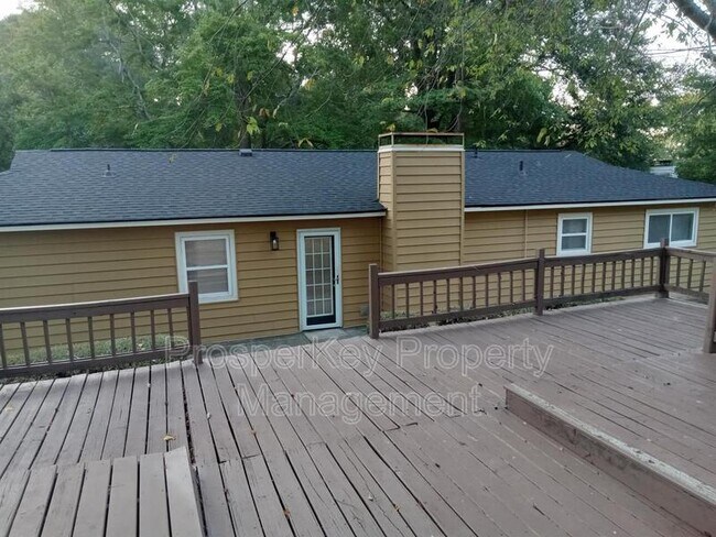 Building Photo - 7331 Paprika Ln