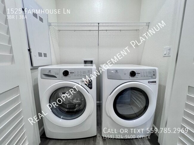 Building Photo - 1525 Farmhouse Ln