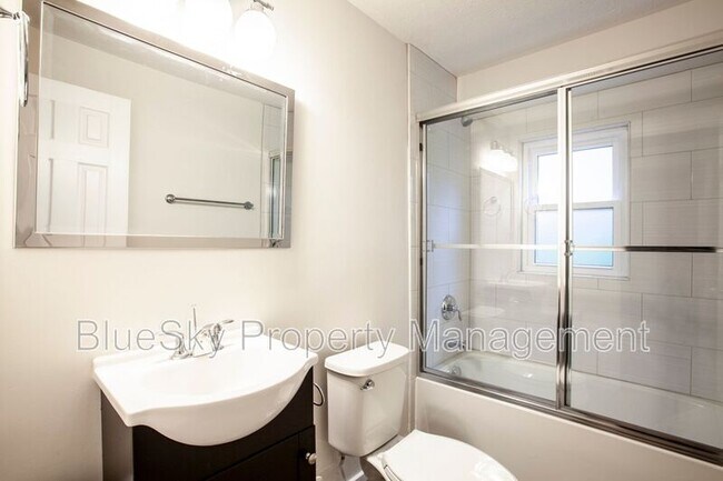 Building Photo - 614 Rock Creek Road