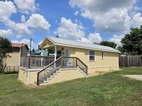 Building Photo - 12922 Longstreet Rd