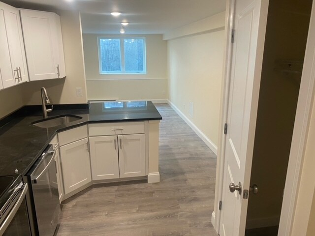 Building Photo - 520 Main St