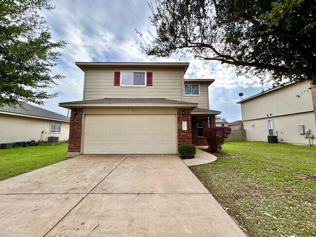 Building Photo - 102 Adamae Ln