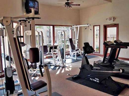 Building Photo - 3955 Nobel Dr