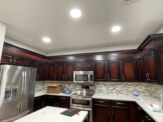 Building Photo - 7315 W Briles Rd